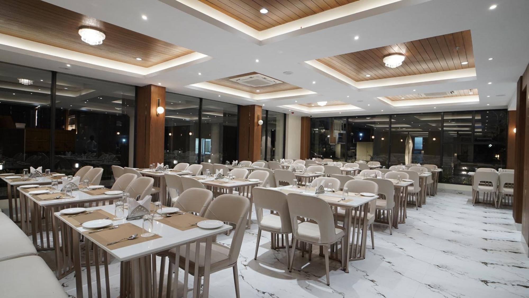 Antique Regency !! Luxurious Hotel In Digha !! מראה חיצוני תמונה