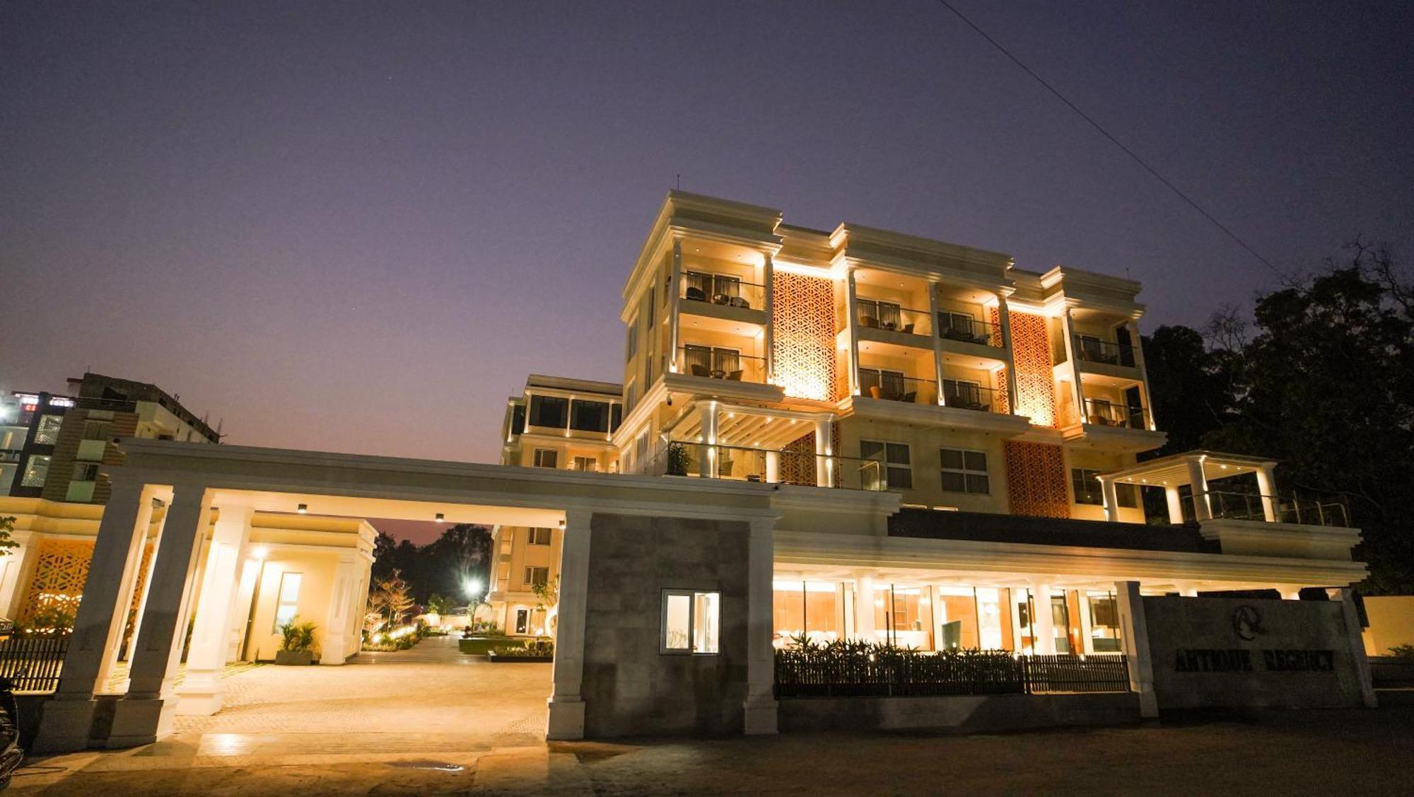 Antique Regency !! Luxurious Hotel In Digha !! מראה חיצוני תמונה