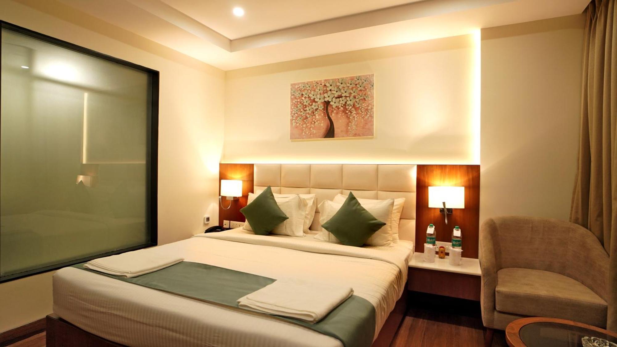 Antique Regency !! Luxurious Hotel In Digha !! מראה חיצוני תמונה