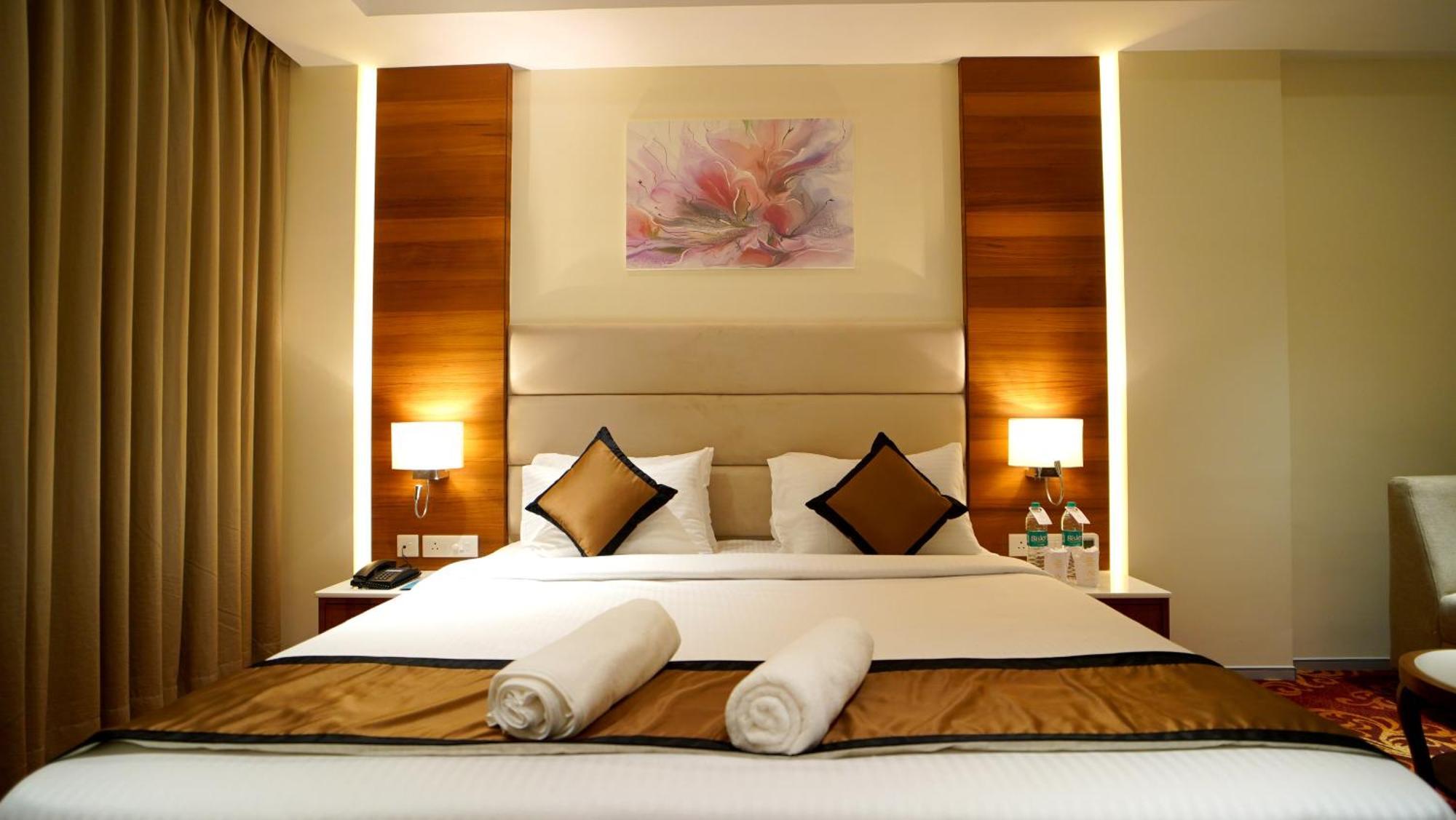 Antique Regency !! Luxurious Hotel In Digha !! מראה חיצוני תמונה
