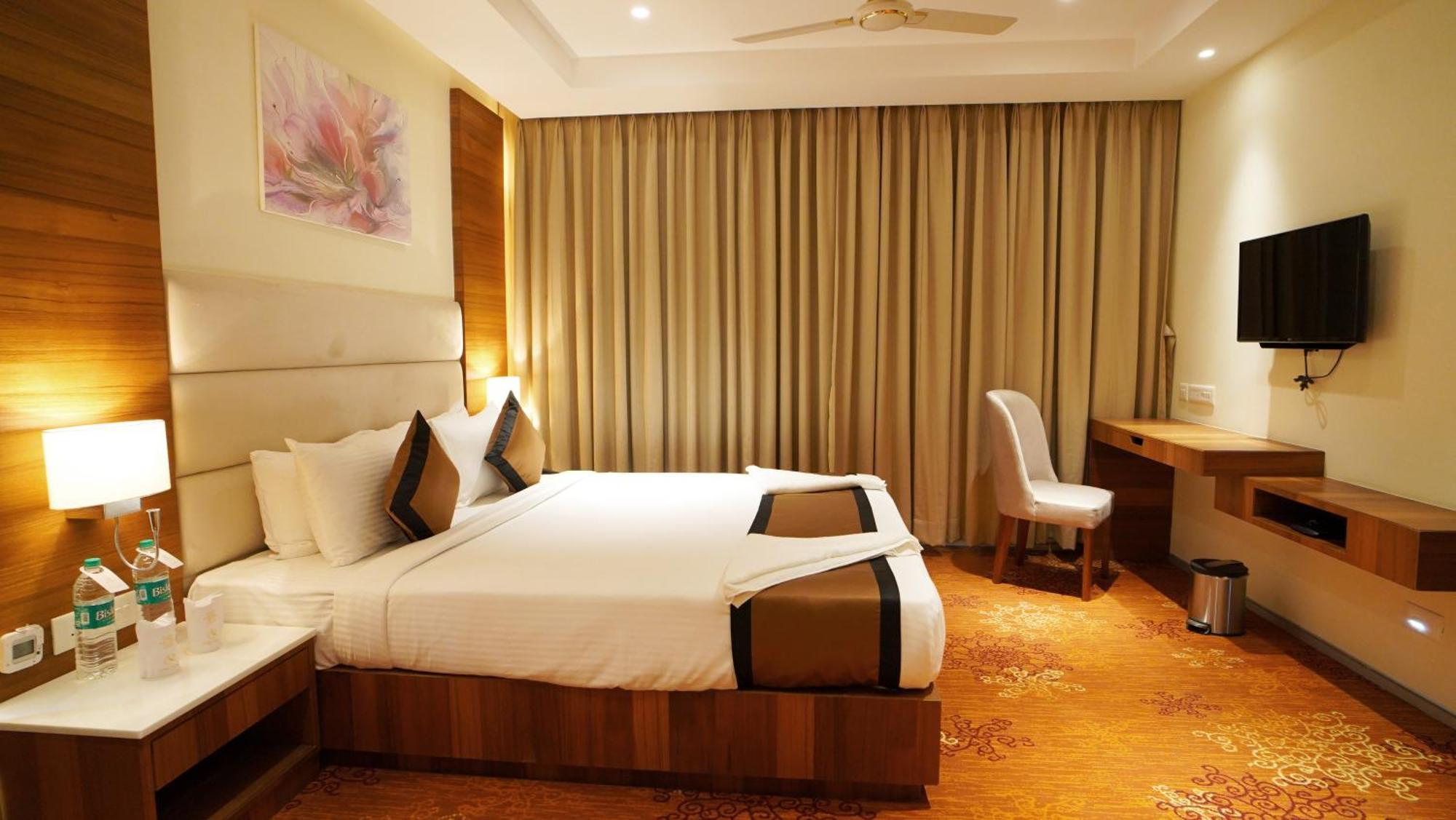Antique Regency !! Luxurious Hotel In Digha !! מראה חיצוני תמונה